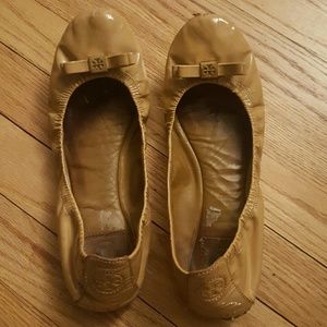 Tory Burch tan/sand color shoes